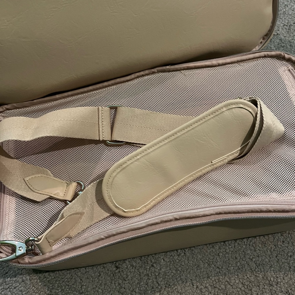 BEIS Mini Weekender - image 11